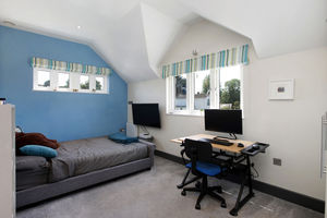 Photo 16- click for photo gallery